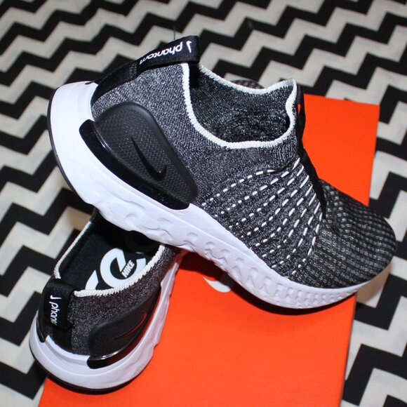 Nike React Phantom Run Flyknit 2 --- Men's Size 7 (Women's 8.5) - Picture 8 of 15